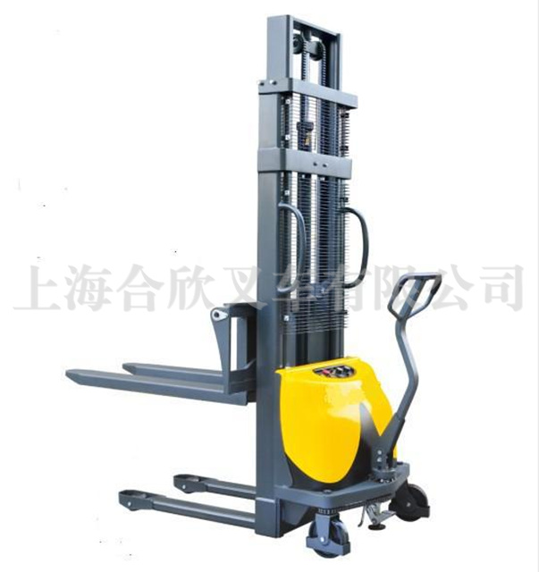 BDD半电动堆高车